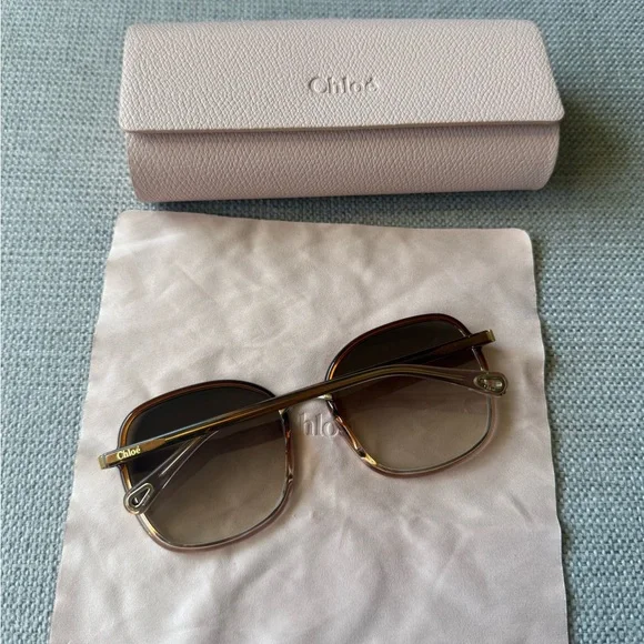 Chloé Brown Gradient Square Sunglasses with Pink Case - Picture 8 of 8